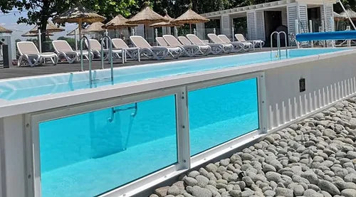 Containerpool 12.2 x 2.5 m, betriebsbereit mit Wärmepumpe