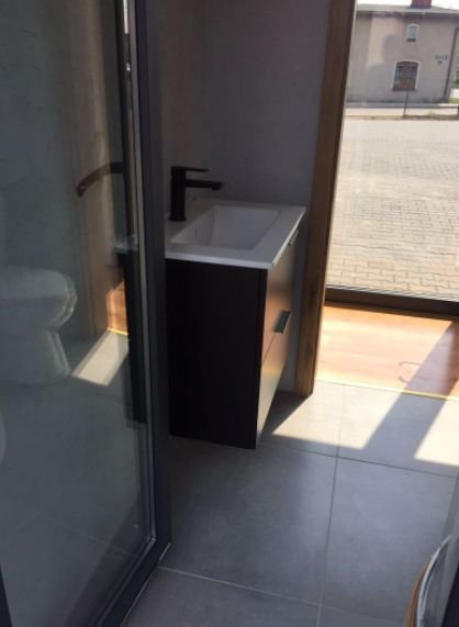 Schlüsselfertiges, hochwertiges Tiny House mit Außenmaß 10,90 x 2,90 m