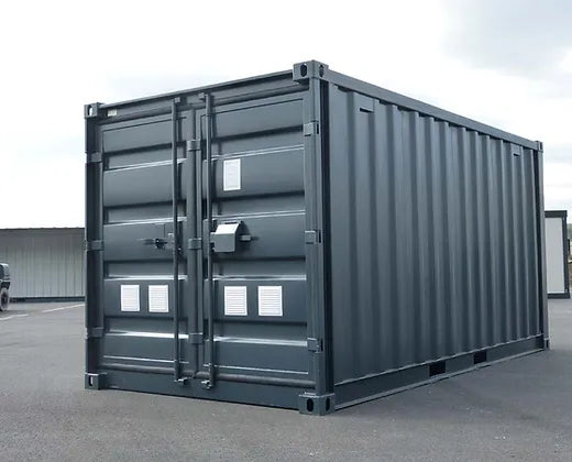 15 Fuß Container mit Elektroinstallation, Lüftungsgittern und Schlüsselschloss
