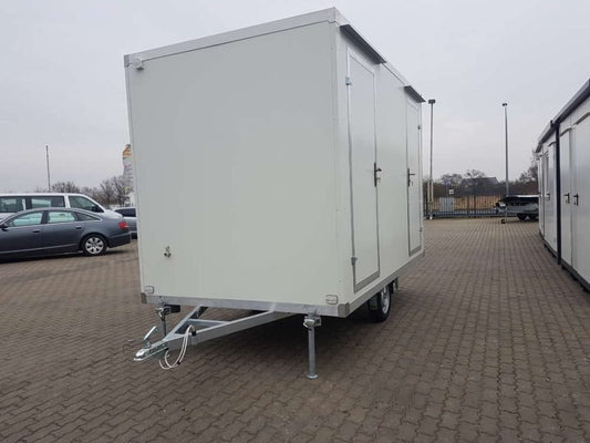 Sanitäranhänger mit Doppeltoilette 3,50x2M 750KG