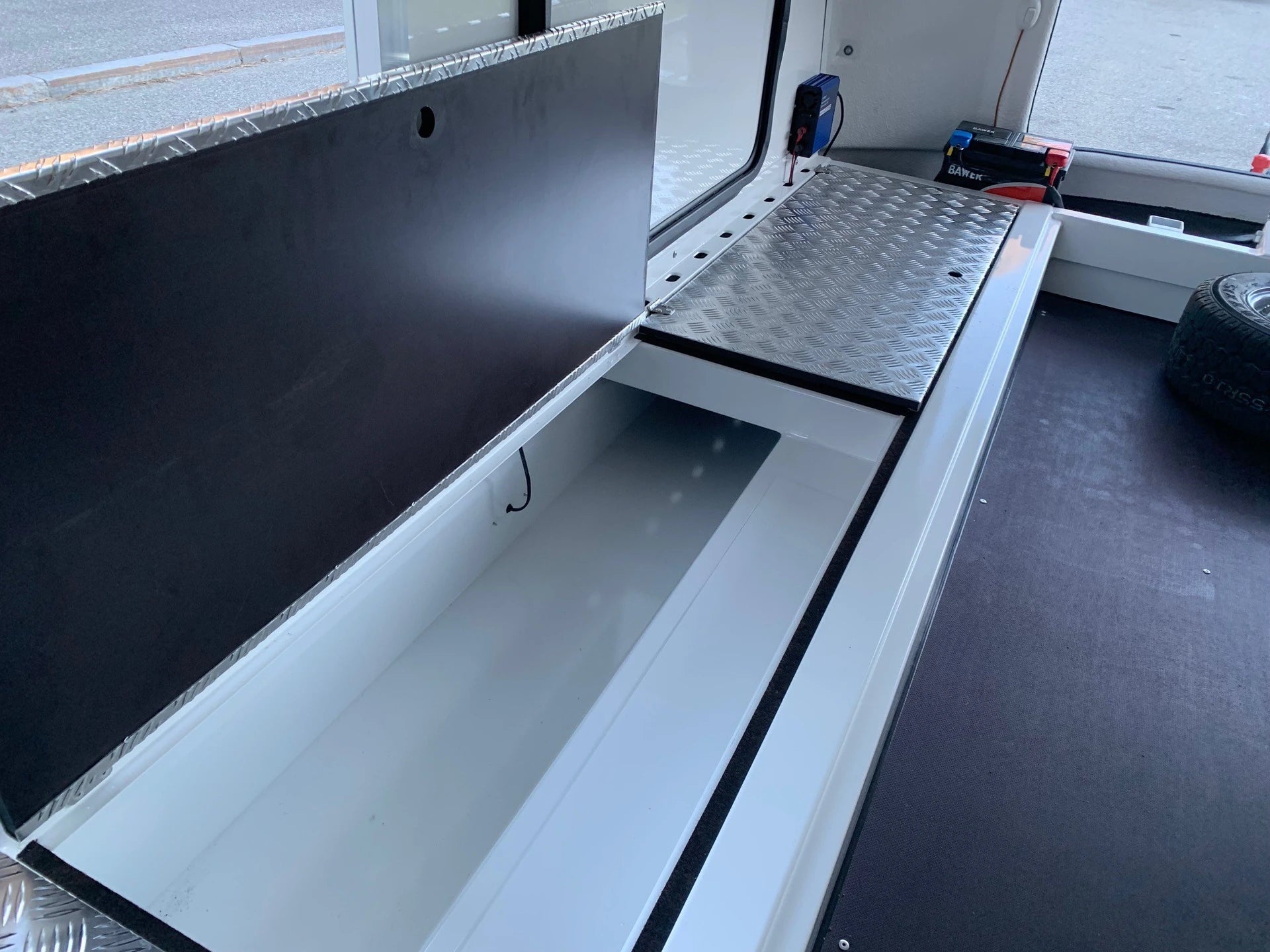 TURATELLO Autotransportanhänger