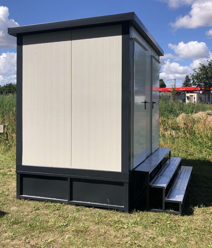 Sanitärcontainer - WC + Dusche + Tank