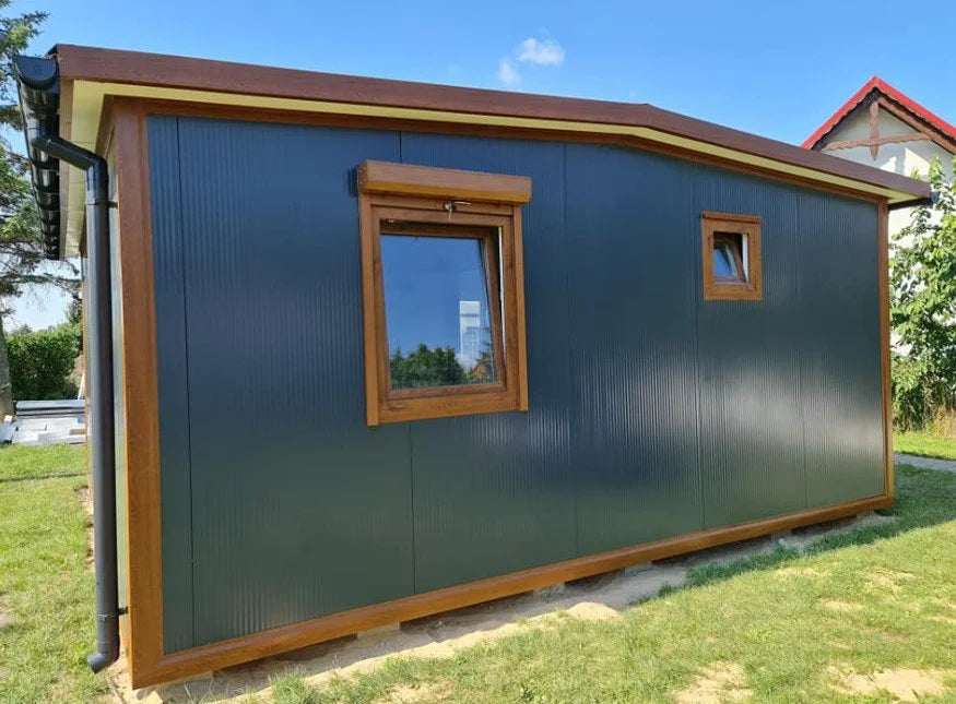 Hauptinhalt: 35 m2 großes, modulares Wohnhaus im gesamten Jahresverlauf