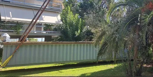 Containerpool 12.2 x 2.5 m, betriebsbereit mit Wärmepumpe