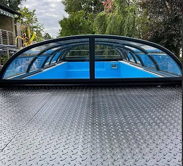 Containerpool 6,2 x 2,5 m, gebrauchsfertig mit Dach, Premium-Paket