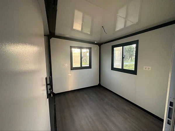 Luxuriöser mobiler Wohncontainer aus Holz