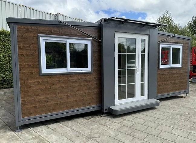 Mobiler Container – Tiny House mit zwei Schlafzimmern und Küche