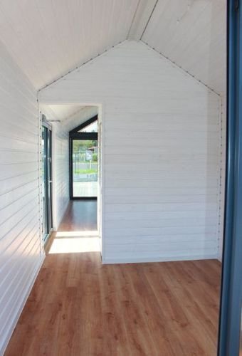 Schlüsselfertiges, hochwertiges Tiny House mit Außenmaß 10,90 x 2,90 m