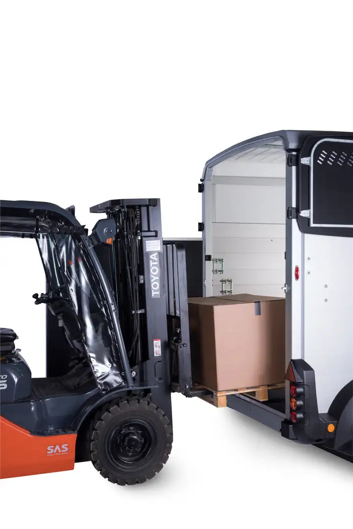 Ifor Williams HBX 511 Pferdetransporter mit Polsterung
