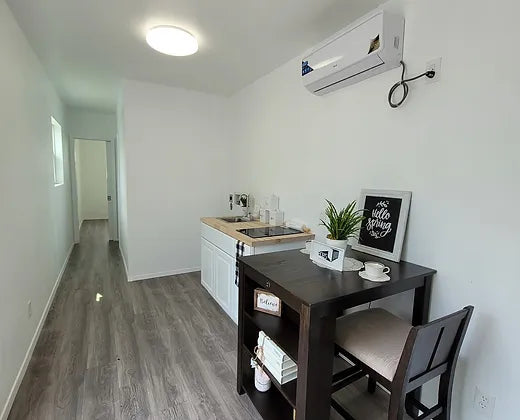 40-Zoll-Containerhaus Modell „EPINA“ Blau