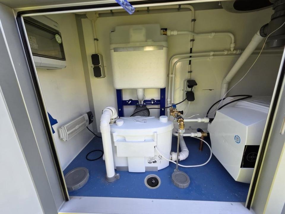 Container als Lebensraum, Badezimmerwagenanhänger Badezimmeranhänger Sanitäranhänger Toilette Dusche