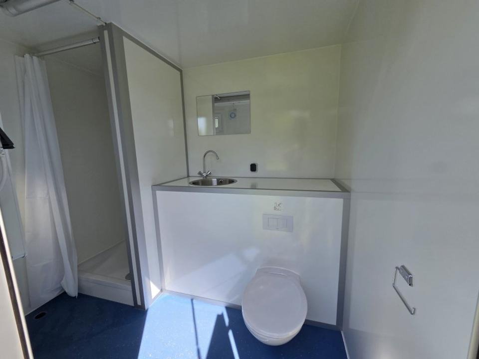 Container als Lebensraum, Badezimmerwagenanhänger Badezimmeranhänger Sanitäranhänger Toilette Dusche