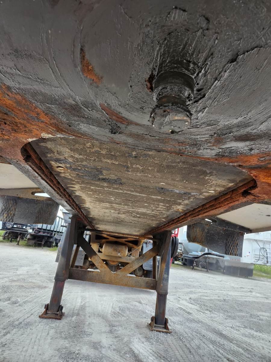 2011 Trail King 48' 5-Achsen-Schubboden-Bandanhänger