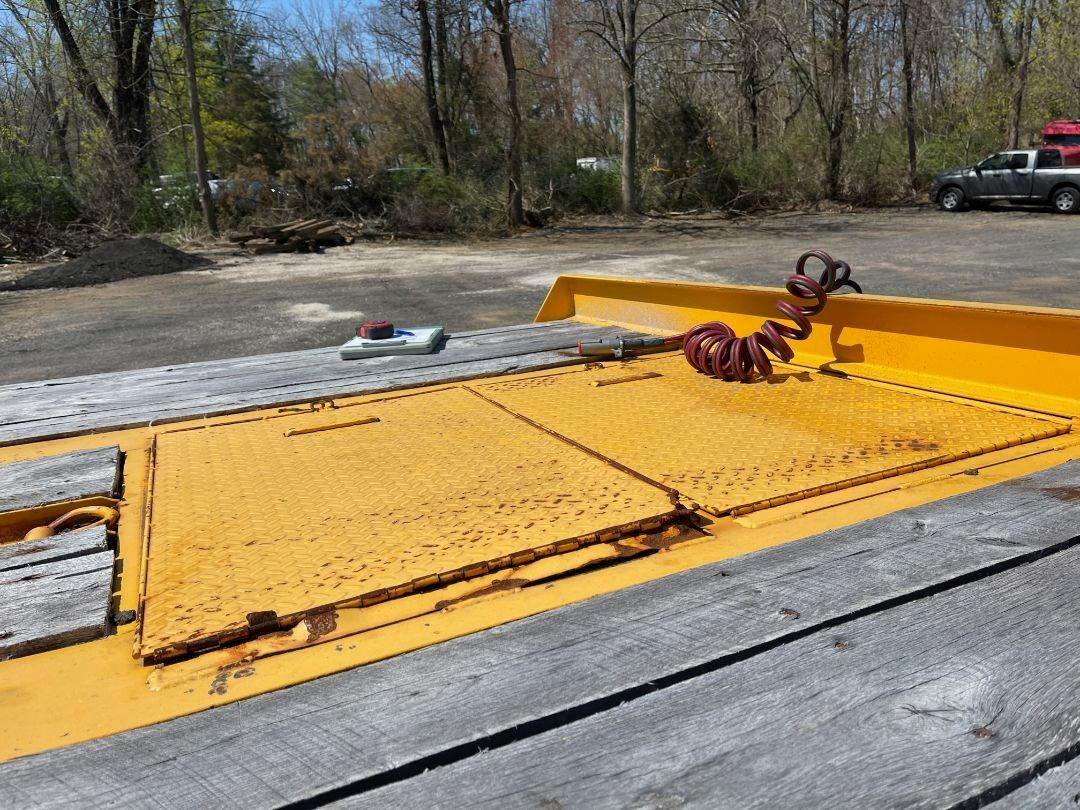 BESSER BUILT 2021 Pritschenanhänger