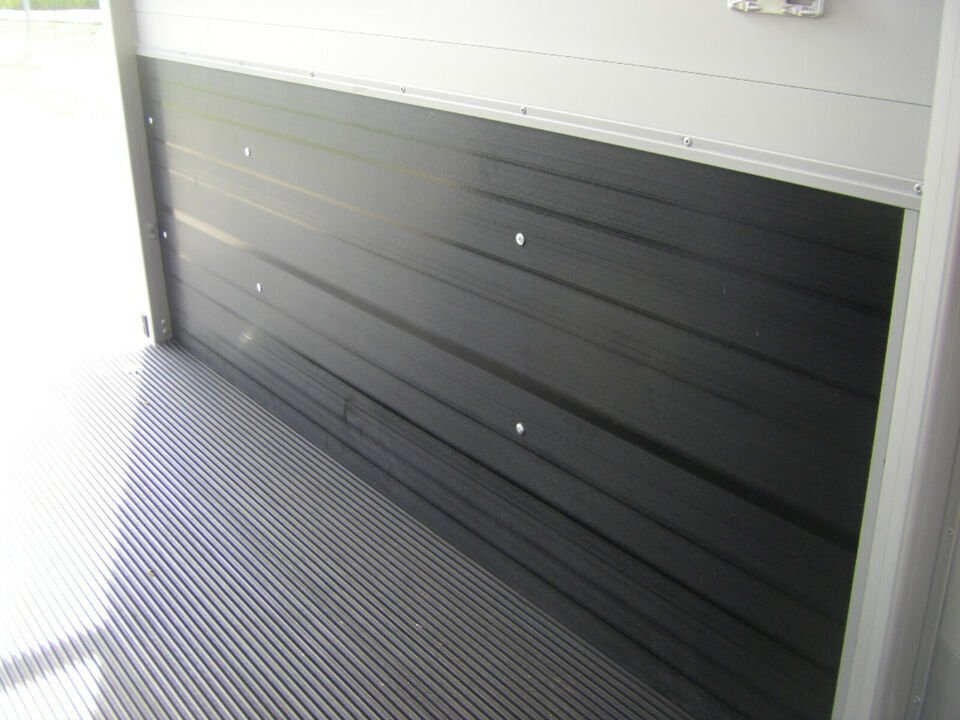 2-Sitzer-Van Ifor Williams HBX 506