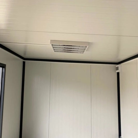 BUNGALOW MIT GEWERBLICHEM SANITÄR-, BÜRO- UND WOHNGEBÄUDE 3×7