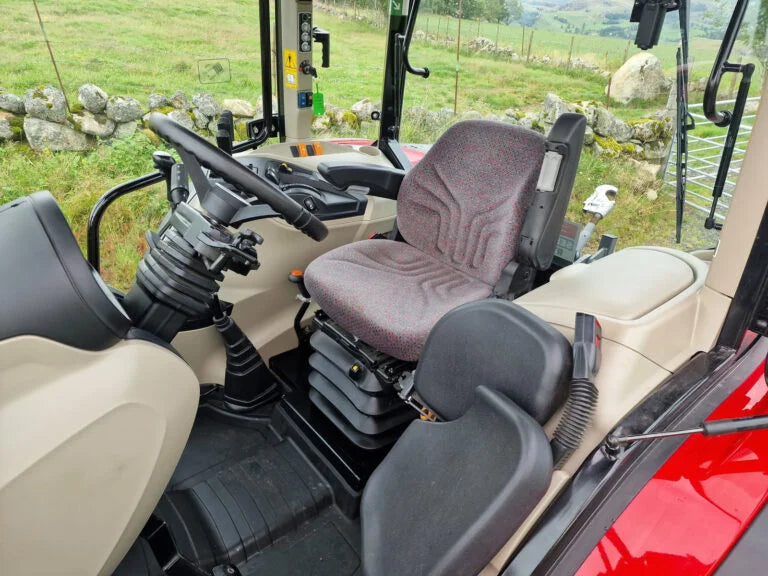 Massey Ferguson 4710M Dyna 2 Traktor – 2021