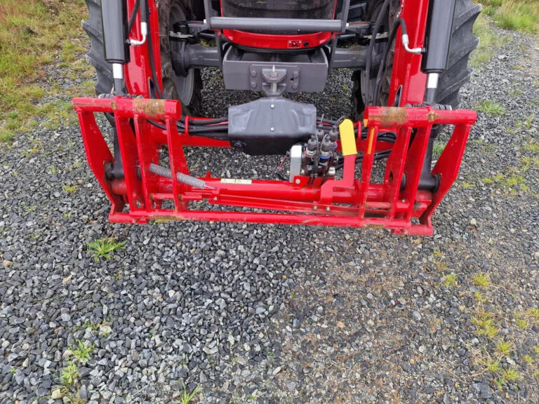 Massey Ferguson 4710M Dyna 2 Traktor – 2021