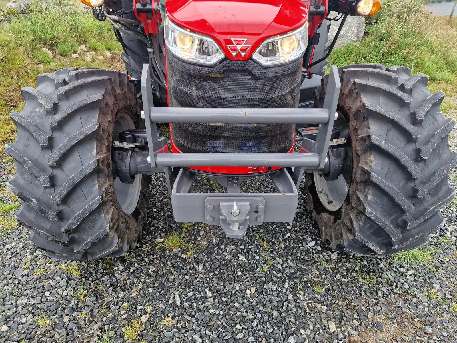 Massey Ferguson 4710M Dyna 2 Traktor – 2021