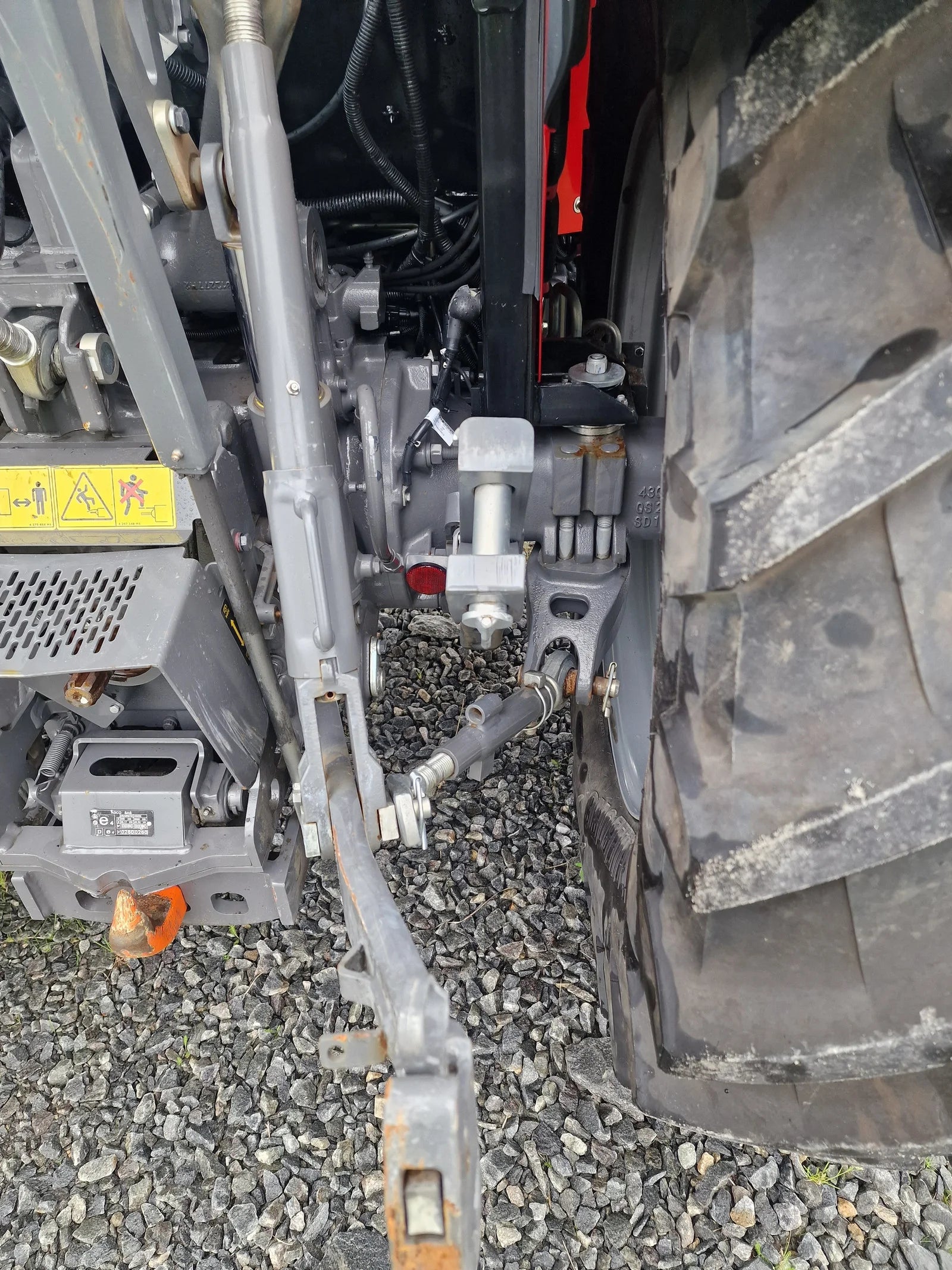 Massey Ferguson 4710M Dyna 2 Traktor – 2021