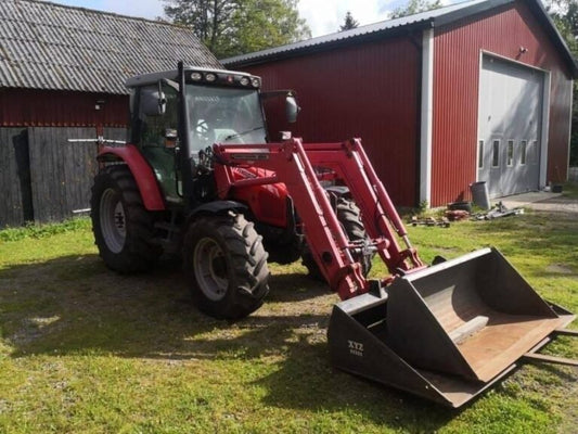 MASSEY FERGUSON 5445 LANDWIRTSCHAFTLICHER TRAKTOR