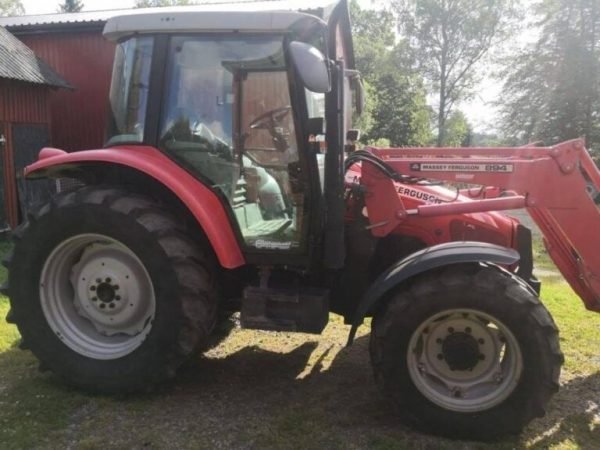 MASSEY FERGUSON 5445 LANDWIRTSCHAFTLICHER TRAKTOR