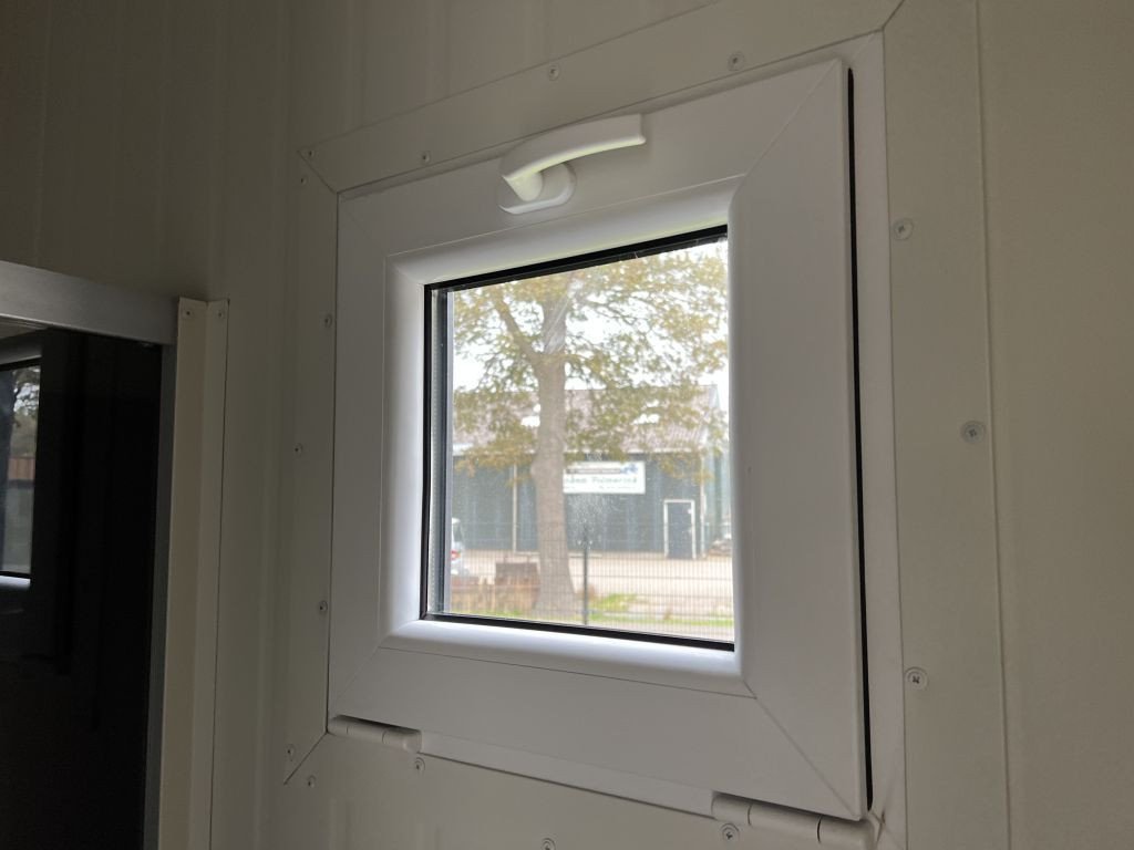 Wohncontainer/Büroeinheit von 24 m2