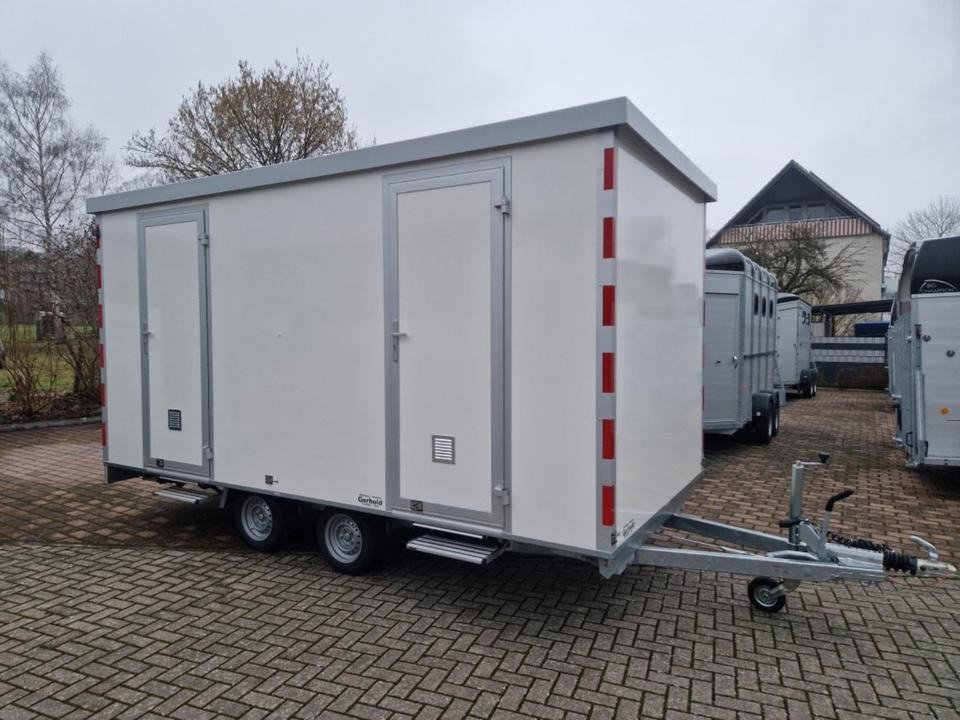 Container als Lebensraum, Toilettenanhänger, Toilettenanhänger, Toilettenanhänger