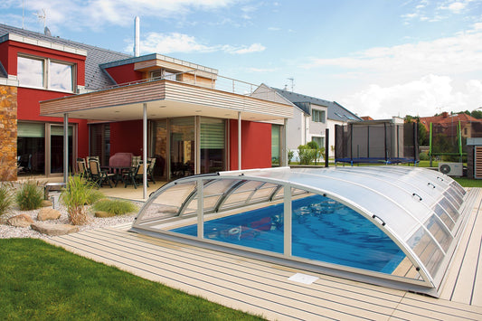 Klares A1-Schwimmbaddach für Schwimmbäder bis 3,20 x 6,30 m
