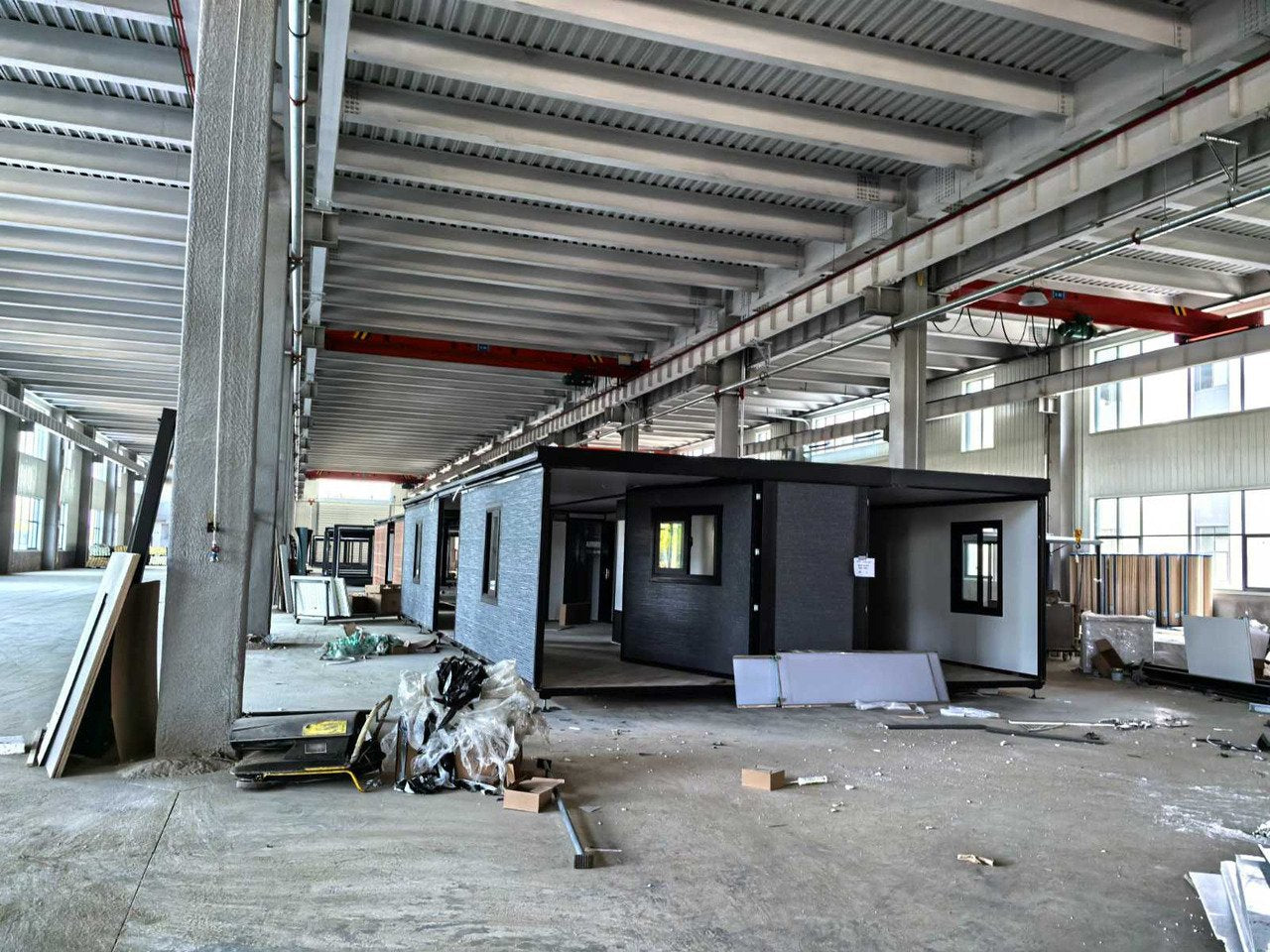 Container als Deluxe-Wohnraum 12x6m 3 Schlafzimmer und Küche