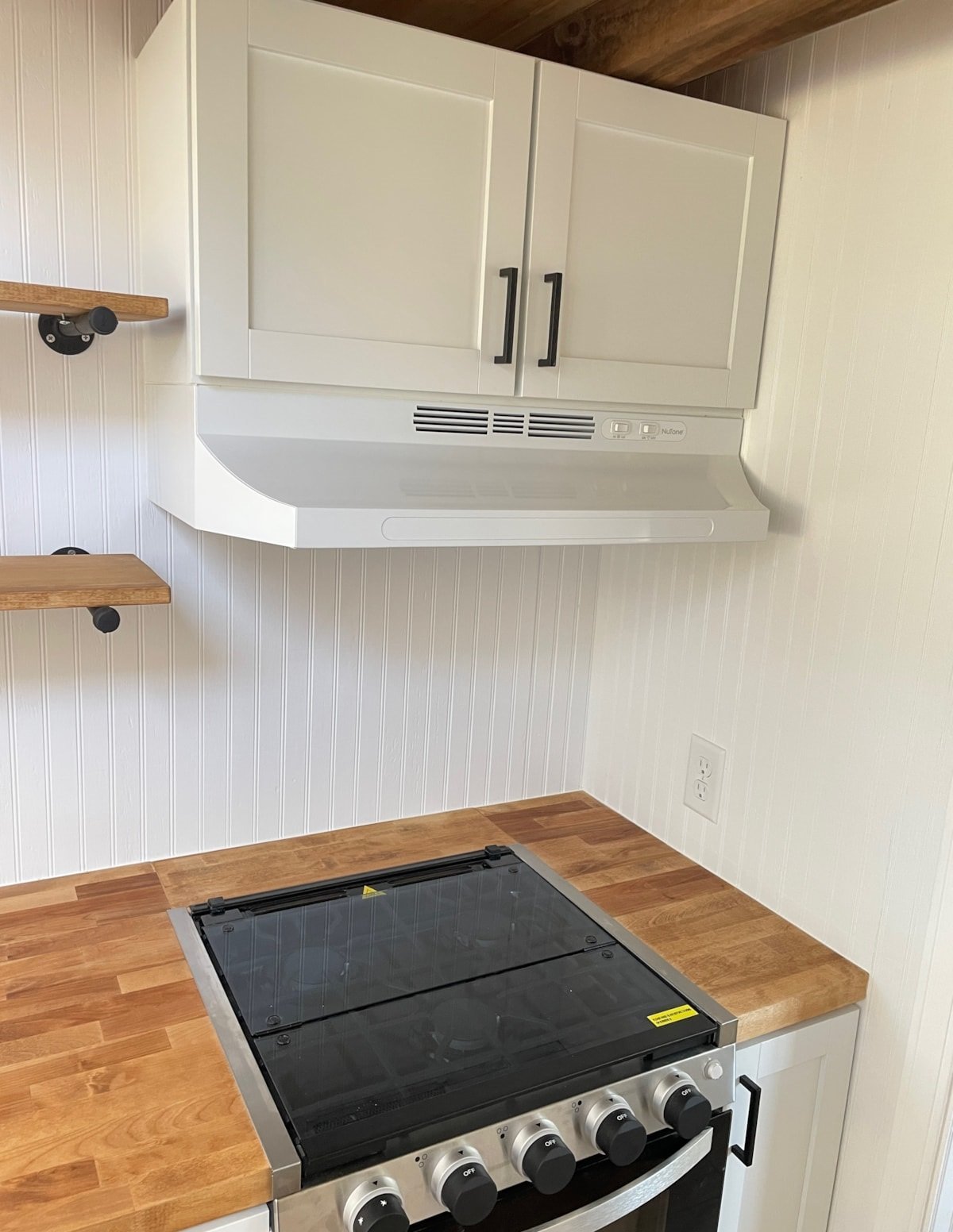 Helles und luftiges Tiny House 35m² auf Rädern mit 2 Schlafzimmern – 1 Badezimmer