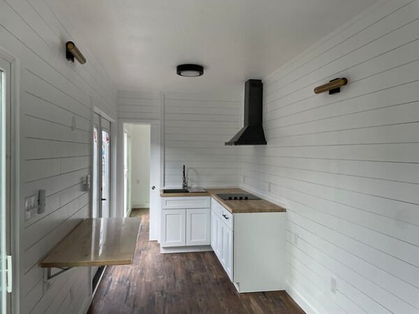 40-Fuß-Containerhaus – versandfertig