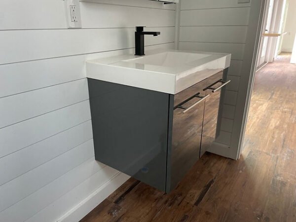 40-Fuß-Containerhaus – versandfertig