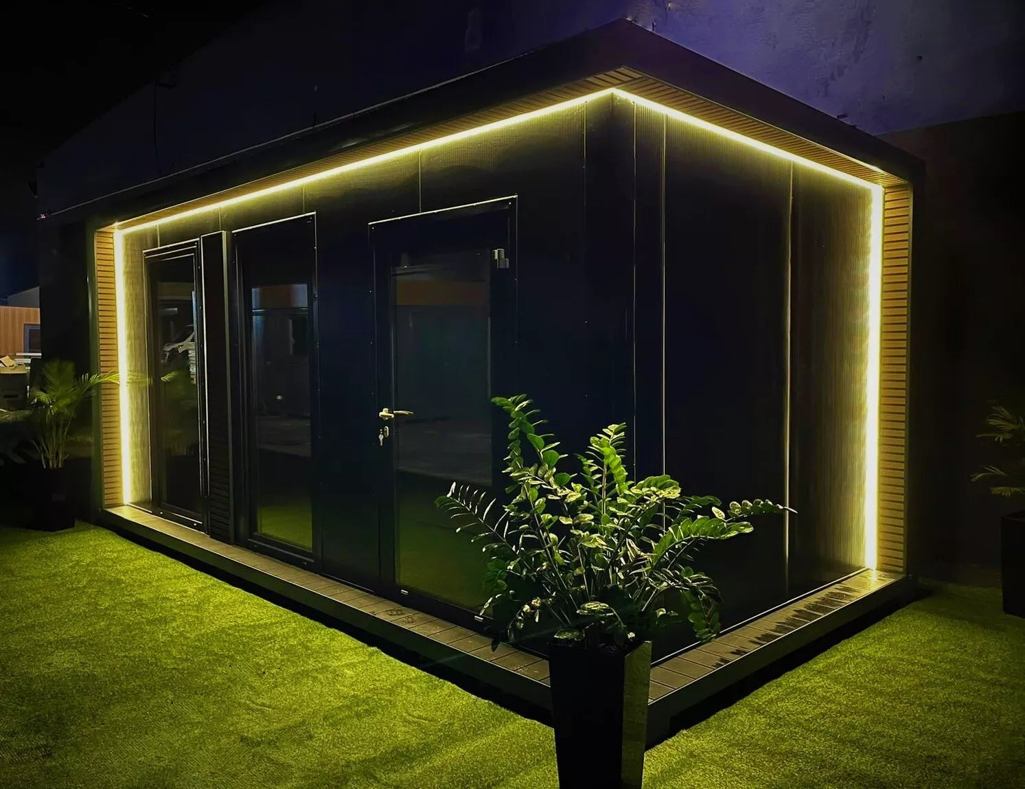 Bürocontainer Wohncontainer Gartenhaus – 6 x 3m mit Heizung